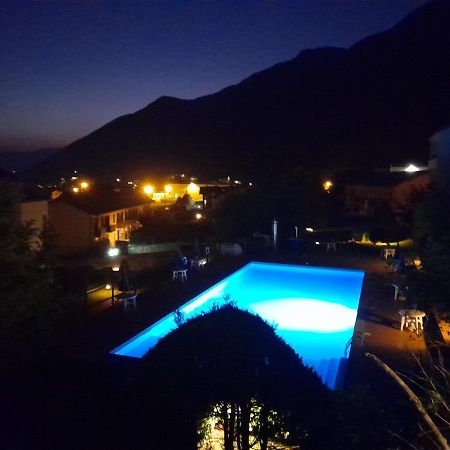 Appartamento Valsassina Rent Introbio Esterno foto