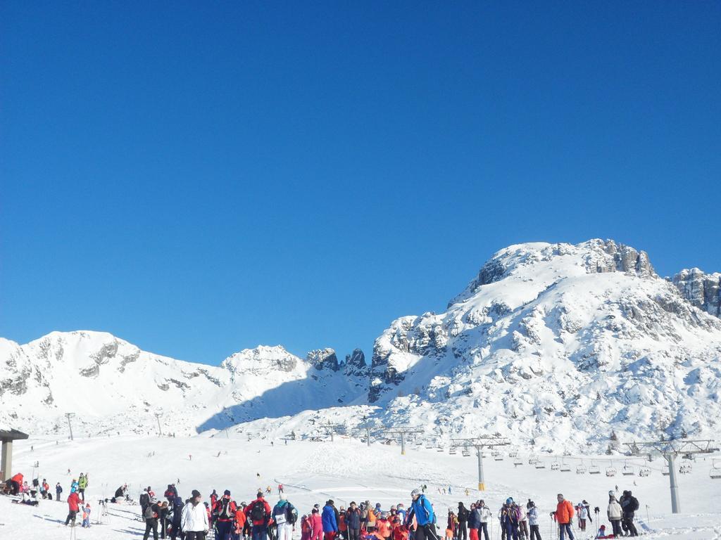Appartamento Valsassina Rent Introbio Esterno foto