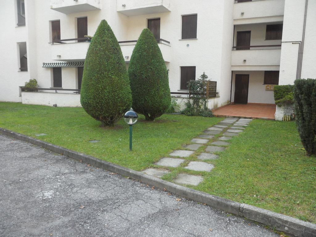 Appartamento Valsassina Rent Introbio Esterno foto