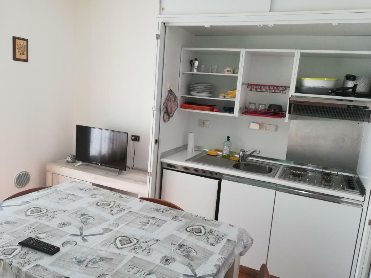 Appartamento Valsassina Rent Introbio Esterno foto