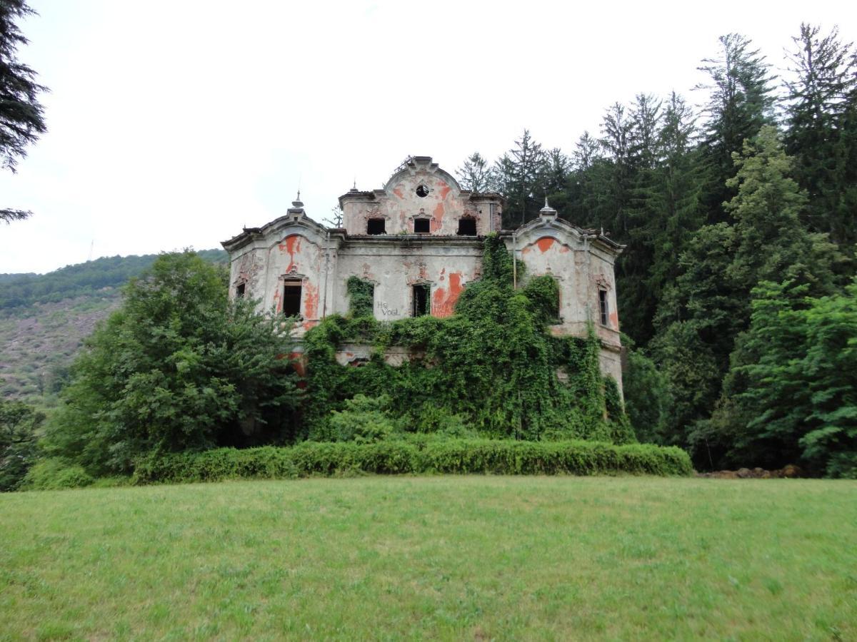 Appartamento Valsassina Rent Introbio Esterno foto