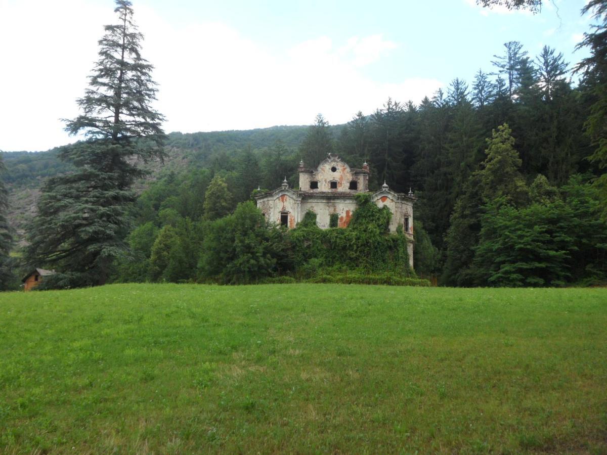 Appartamento Valsassina Rent Introbio Esterno foto