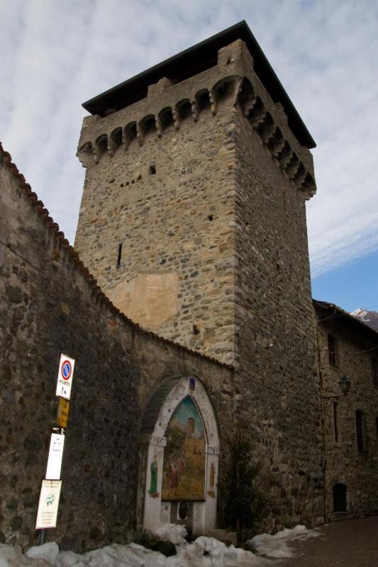 Appartamento Valsassina Rent Introbio Esterno foto